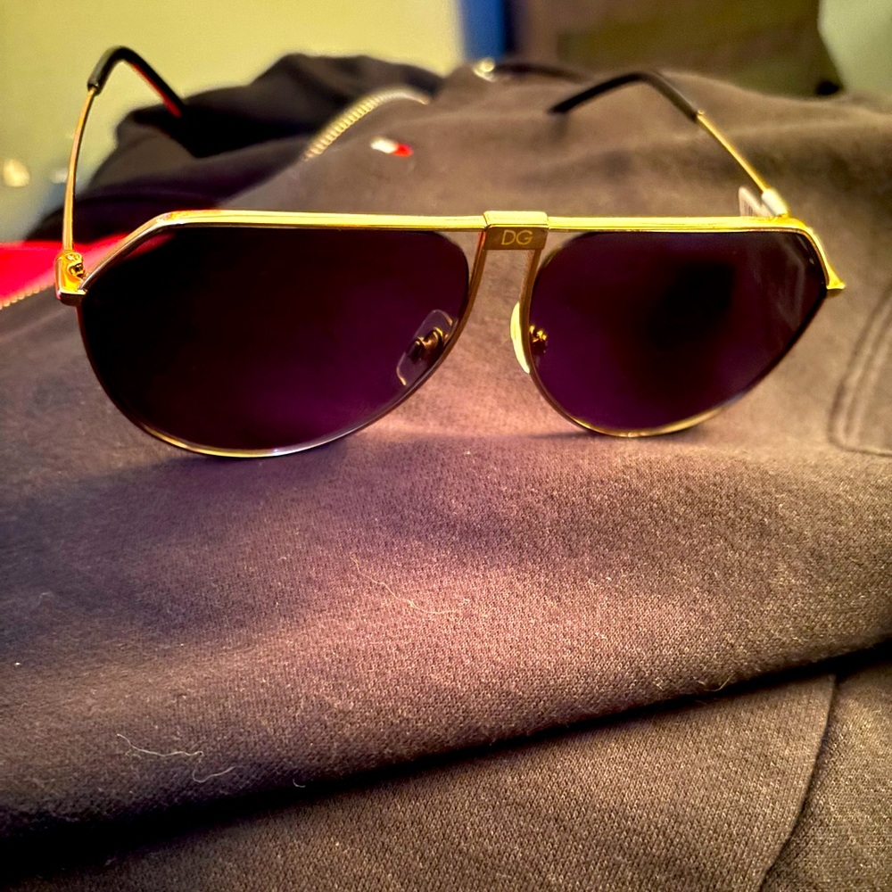 Dg sunglasses